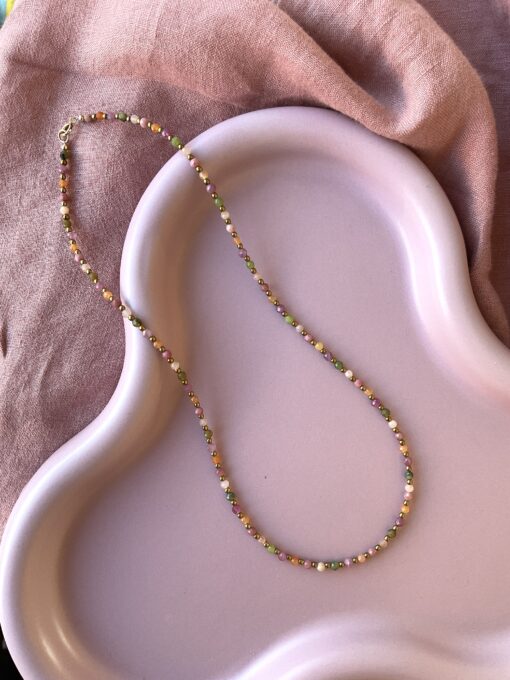 Ketting prachtige mix in natuursteentjes afgewerkt met 14k goldfilled of sterling zilver